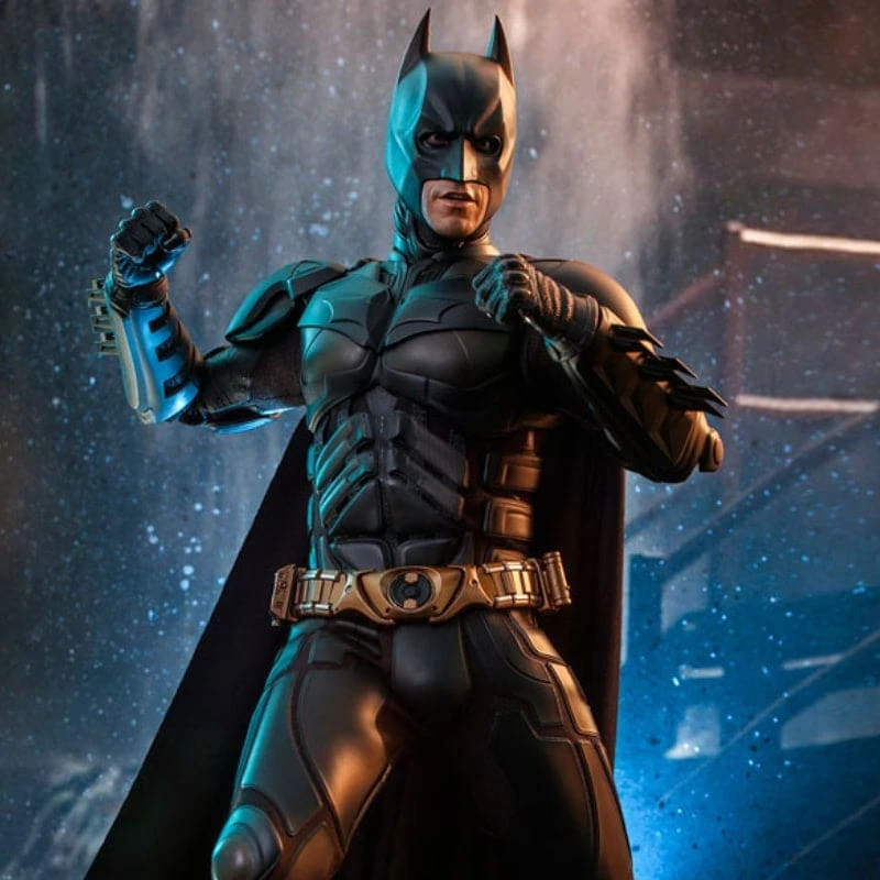 Official Hot Toys DC Comics Batman The Dark Knight Trilogy 1:4 Scale Figure 12 Official Hot Toys DC Comics Batman The Dark Knight Trilogy 1:4 Scale Figure