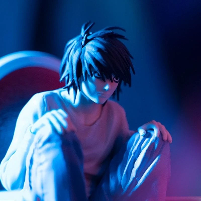 Official Death Note L Figurine 4 Official Death Note L Figurine
