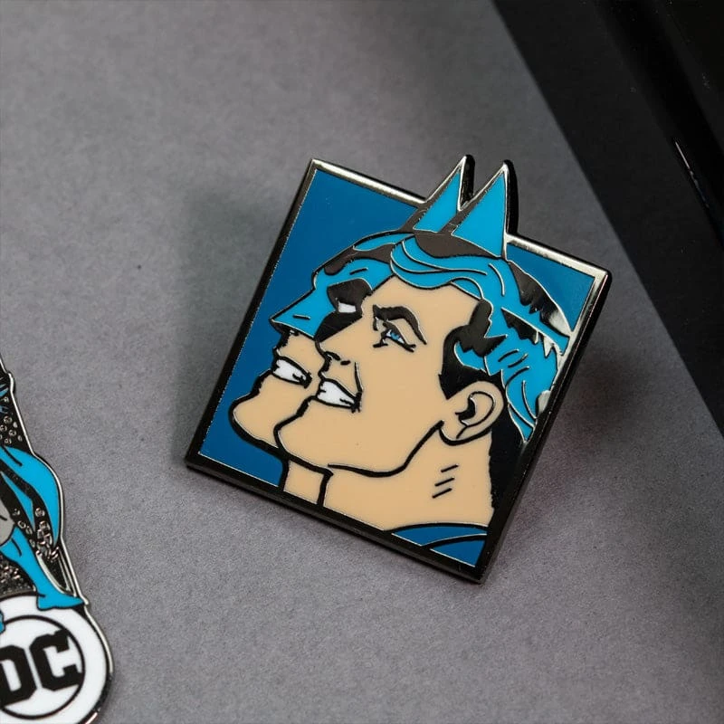 Pin Kings DC Comics Batman Enamel Pin Badge Set 1.3 4 Pin Kings DC Comics Batman Enamel Pin Badge Set 1.3