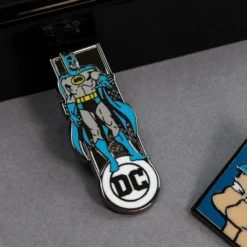 Pin Kings DC Comics Batman Enamel Pin Badge Set 1.3 8 Pin Kings DC Comics Batman Enamel Pin Badge Set 1.3