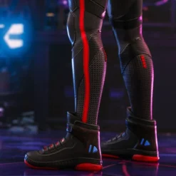 Official Hot Toys Marvel Spider-Man Miles Morales 2020 Suit 1:6 Scale Figure 17 Official Hot Toys Marvel Spider-Man Miles Morales 2020 Suit 1:6 Scale Figure