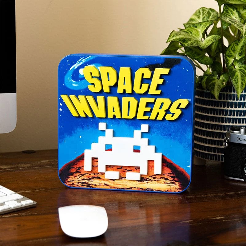 Official Space Invaders 3D Desk Lamp / Wall Light Homeware 3 Official Space Invaders 3D Desk Lamp / Wall Light Homeware